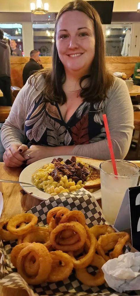 bb Mac and Cheese w Brisket